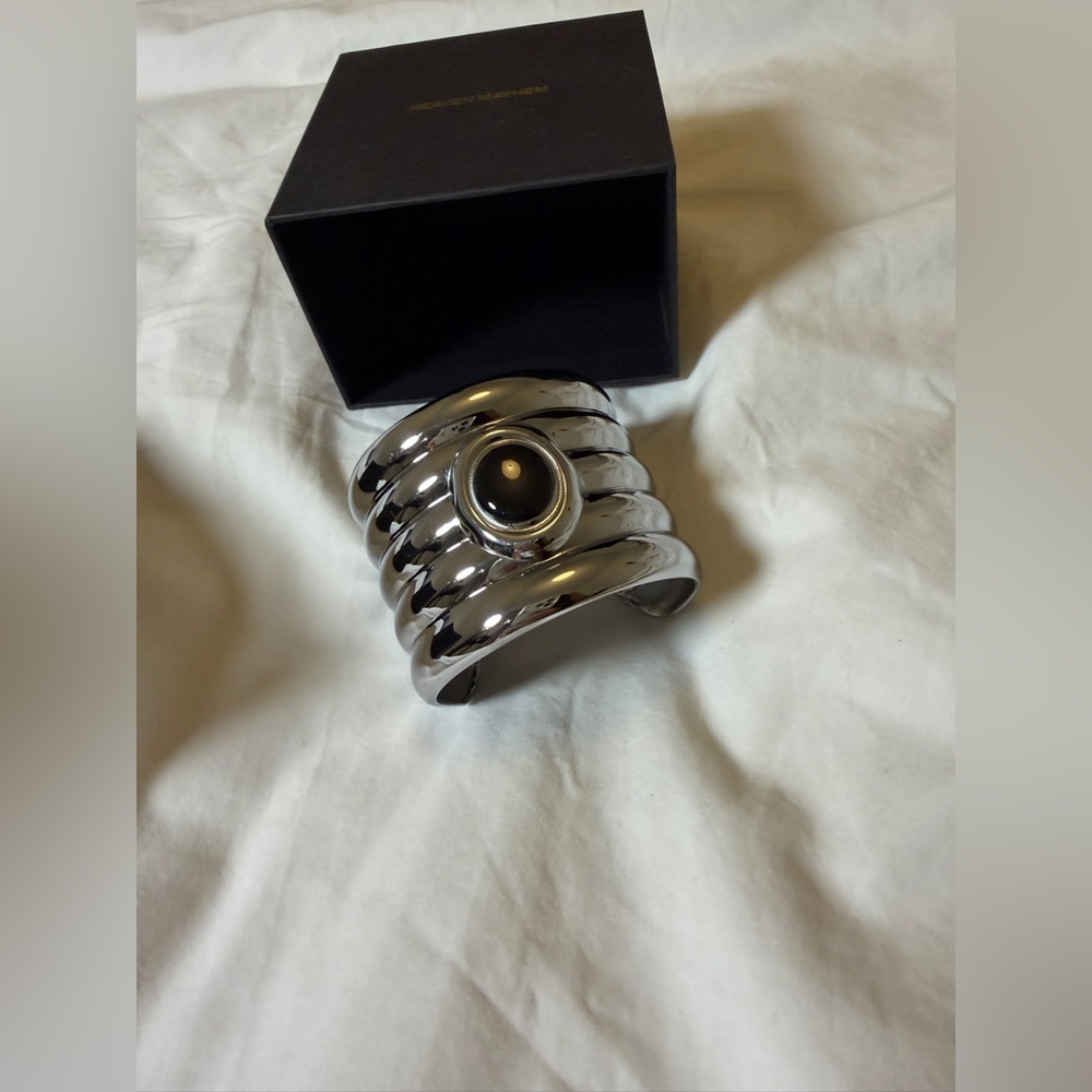 Heaven Mayhem Clark Cuff NIB - Picture 6 of 7